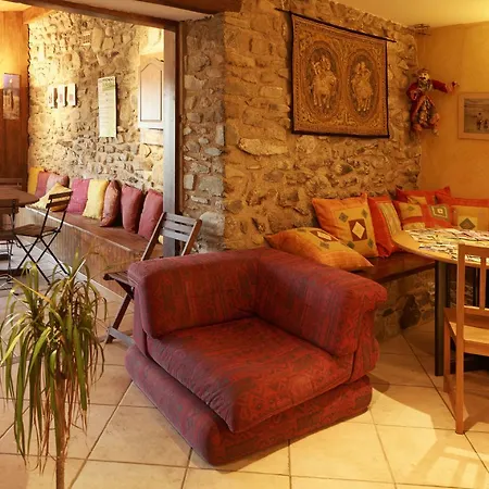 Bed & Breakfast Cal Viatger Enveitg